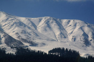Apharwat Ridge